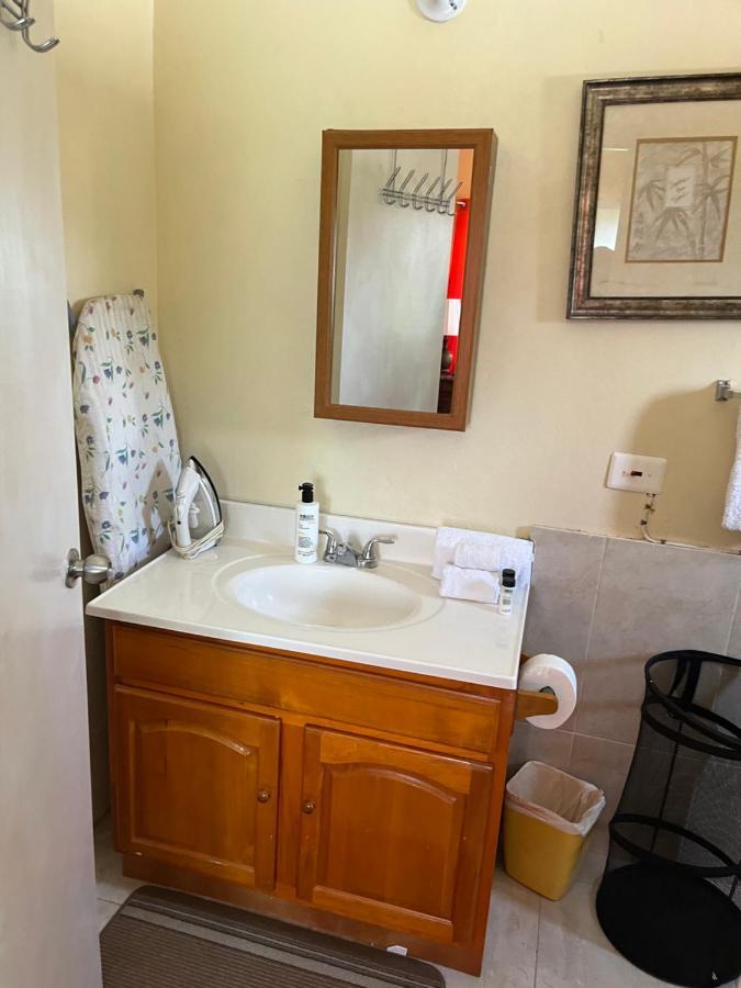 Apartamento Cool Breeze Mobay Montego Bay Exterior foto