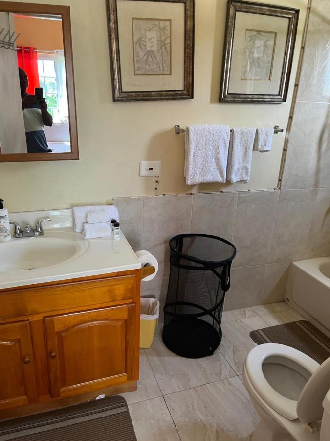 Apartamento Cool Breeze Mobay Montego Bay Exterior foto