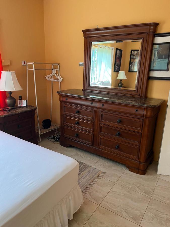 Apartamento Cool Breeze Mobay Montego Bay Exterior foto